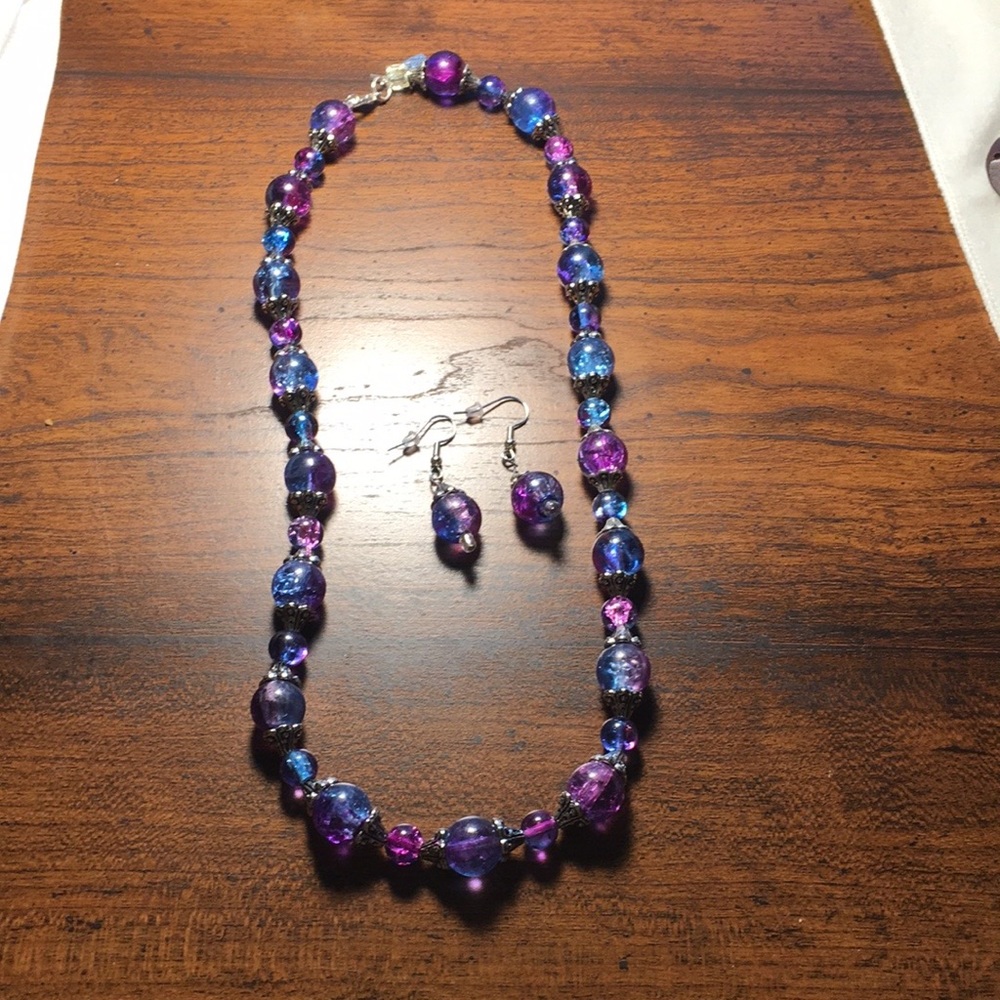 Cracked glass beads 🆓 Shipping on this item